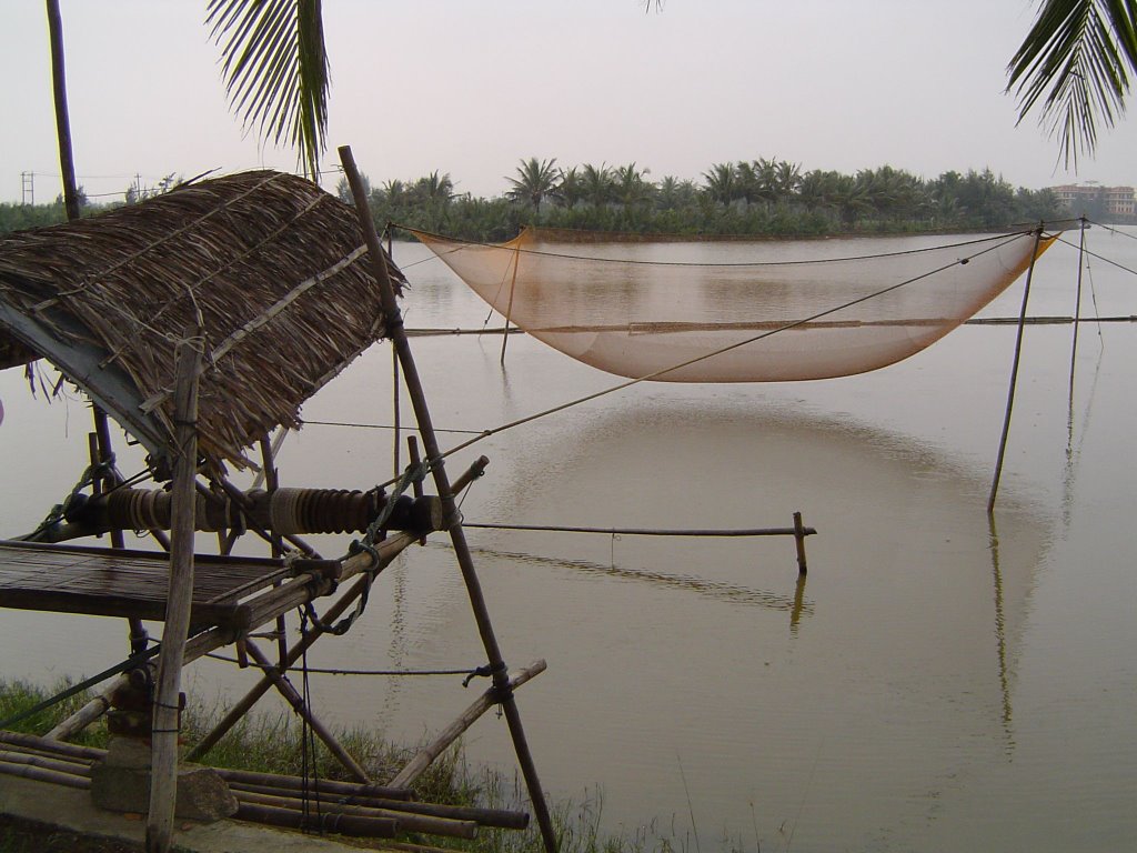 Hoi An Fishing nets by MarkWindsor