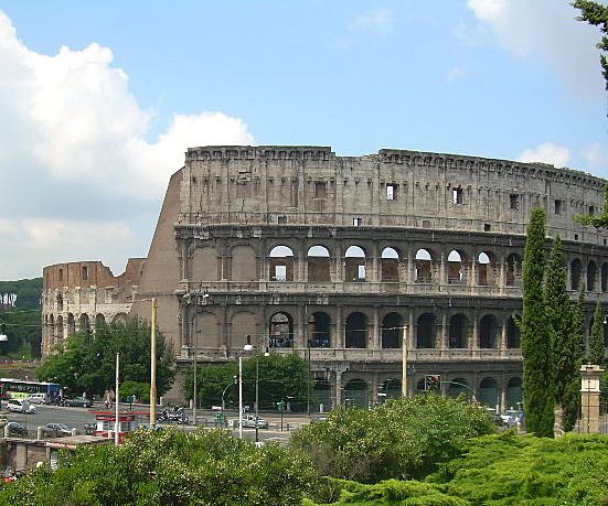 Colosseo Romano by Antonietta *