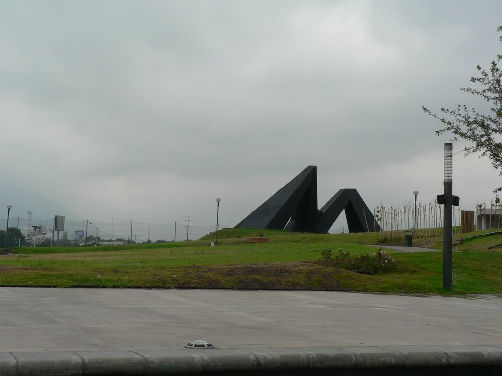 Centro, Monterrey, N.L., Mexico by JULIAN CASTILLO