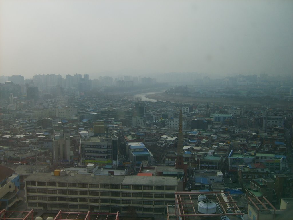 The View West from the 15th floor, Kwanggeto Building, Sejong University by marukii2000