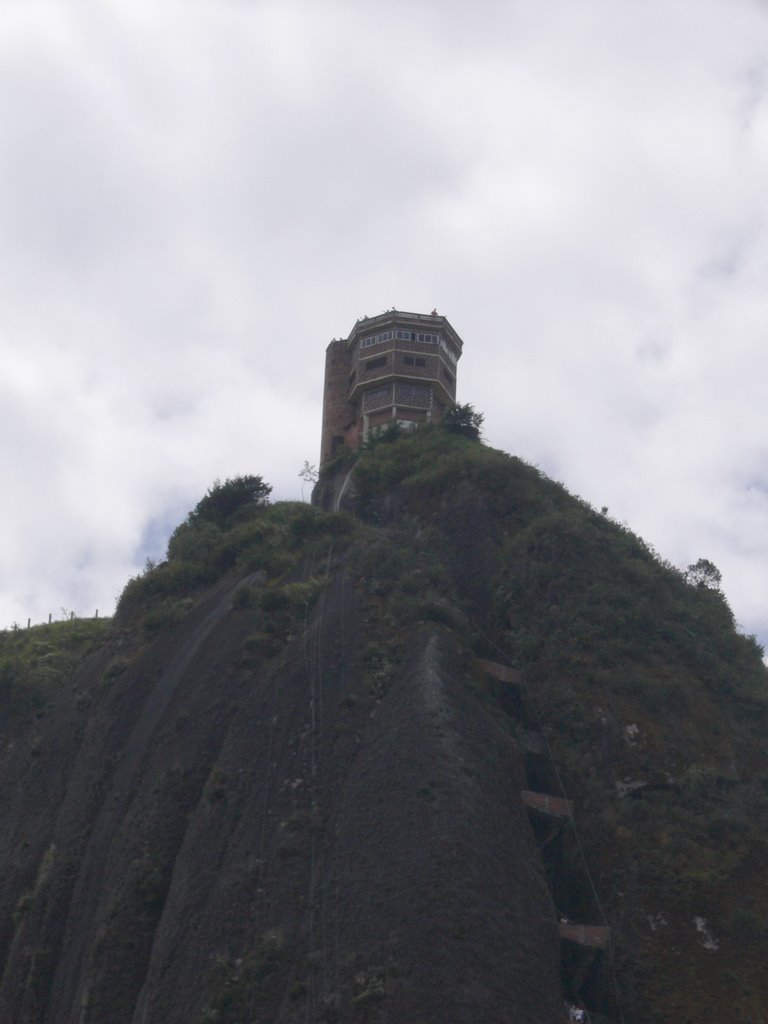 La Piedra del Peñol, Colombia by Puckoon