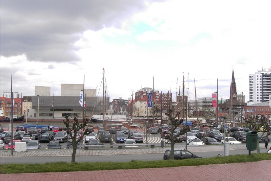 Neuer Hafen in Bremerhaven by Christian Drescher