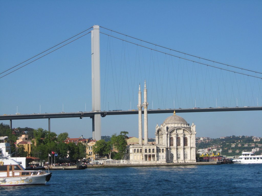 Boğaziçi Köprüsü Camii(Oğuzhan Onur) by oğuzhan_onur_uslu