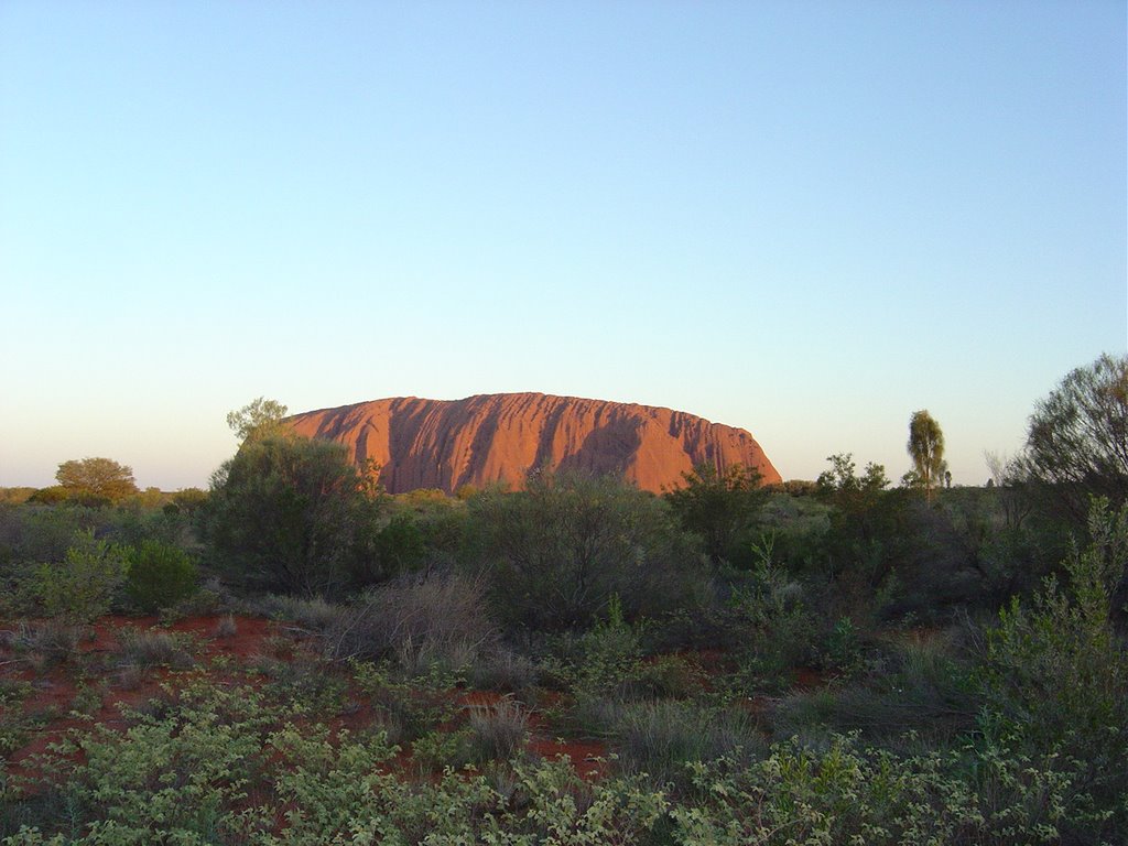 Uluru. Australien by Jan Boel Nielsen