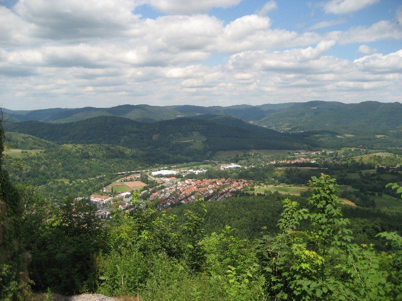 Blick vom Trifels auf Annweiler by StefanL.