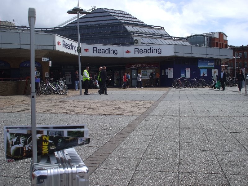 Reading Station (2008) by jk1812