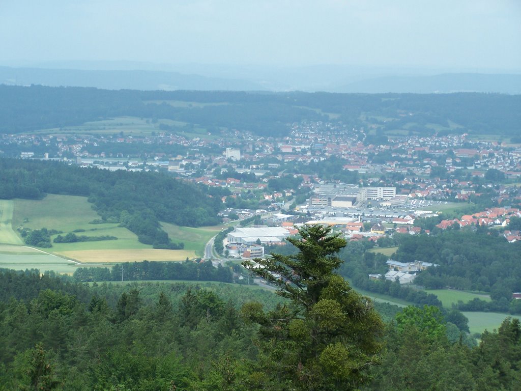 Kordigast Mountain overlooking Altenkunstadt by weihmue