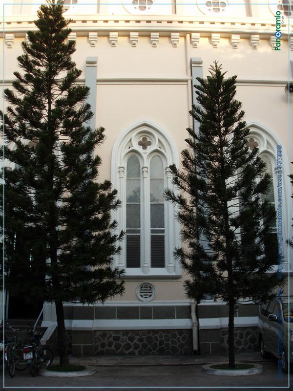 Nhà thờ - Huyện Sỹ - Church by Vietnam - Paracels