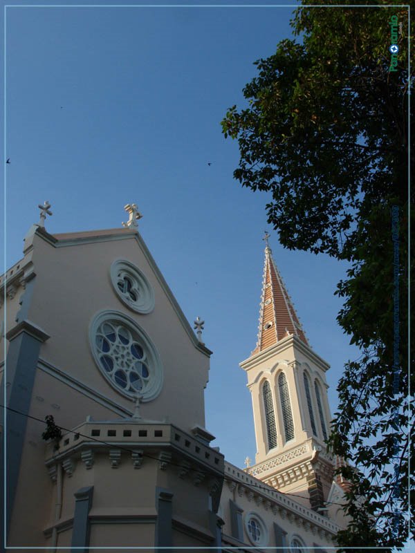 Nhà thờ - Huyện Sỹ - Church by Vietnam - Paracels