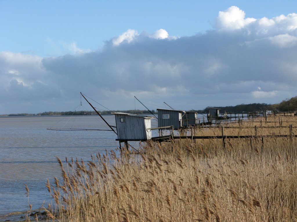 Cabane à pêche - Port de Lamarque by Emilouche