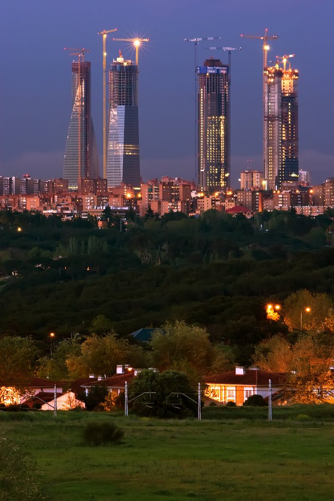 Torres de Madrid by stoper.