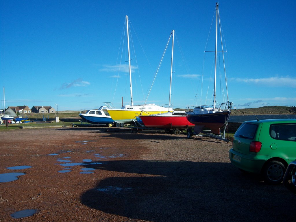 Boats in Elie by cglads10