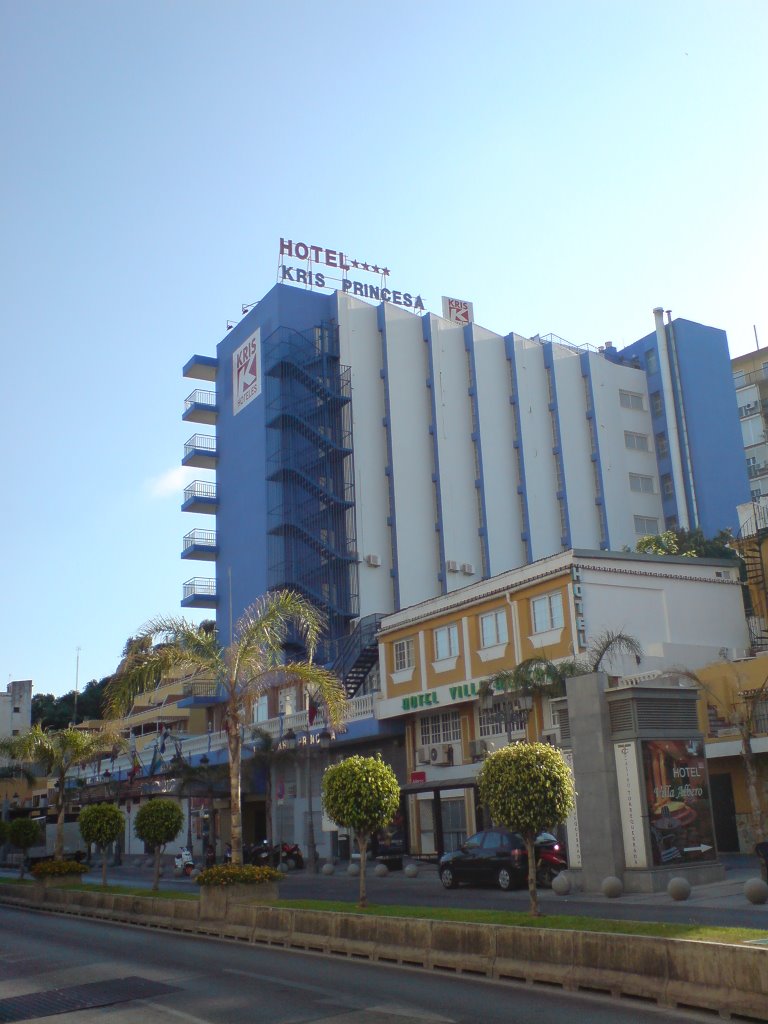 Hotel Kris Princesa de Torremolinos by onubra