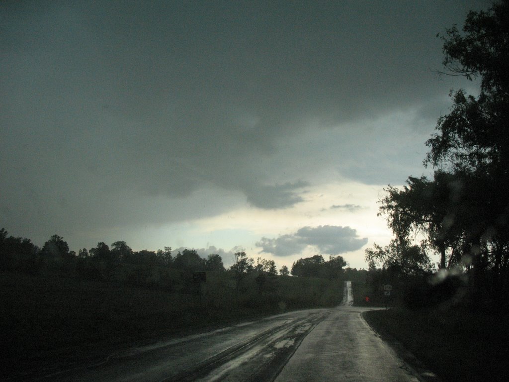 Storms overhead by sacoo