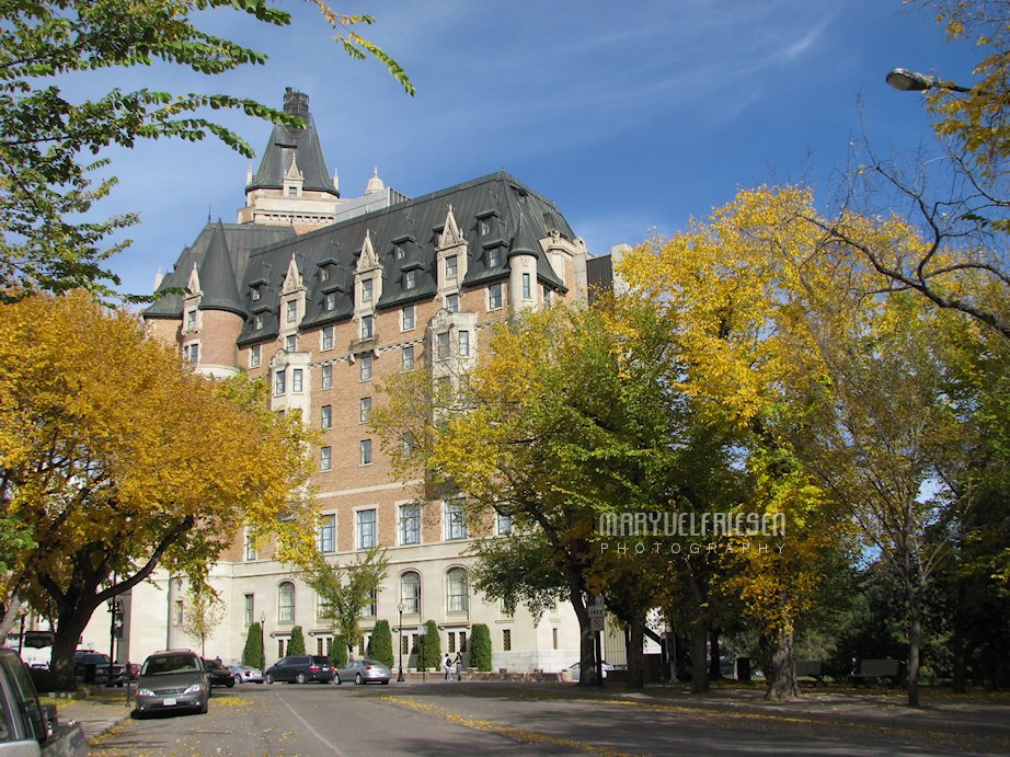 Bessborough Hotel by maribel63