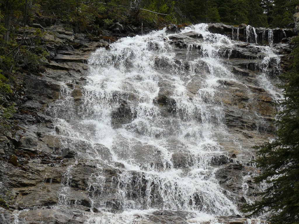 Waterfalls Yoho by Denny Pratt