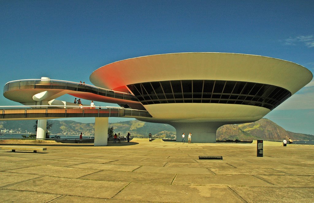 MAC-Niteroi, designed by Oscar Niemeyer across the bay from Rio de Janeiro by kluke