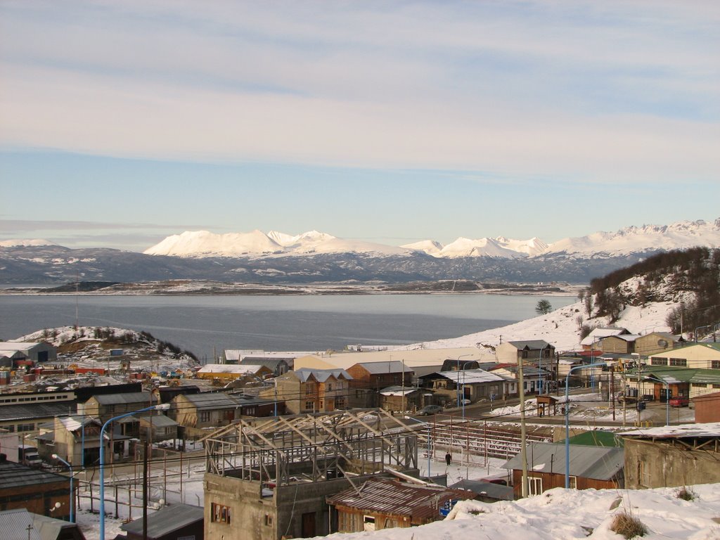 Ushuaia, Canal Beagle by A. Marcelo Vera E.