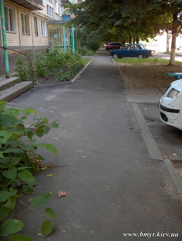 Yard at Liatoshinskiy str. by EugeneLoza