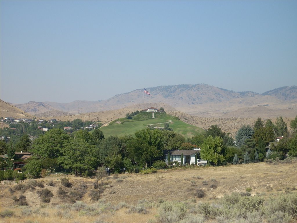 Boise Governor House, view from the Camelsback by omega79