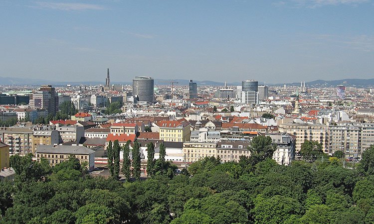 Look over Vienna 2 by loksi67