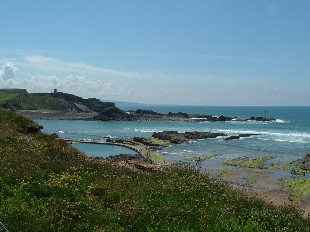 Summerleaze Beach, Bude June 2008 by Mr_Cheesy