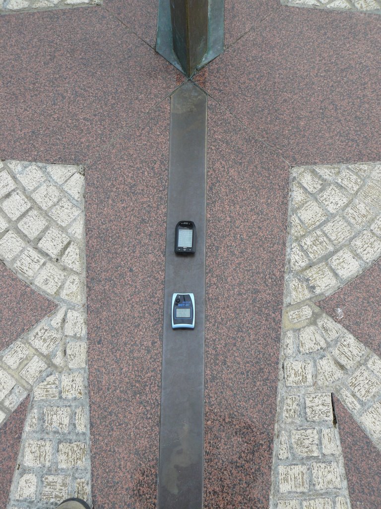 Two GPS Logger @ Greenwich by buliwyf