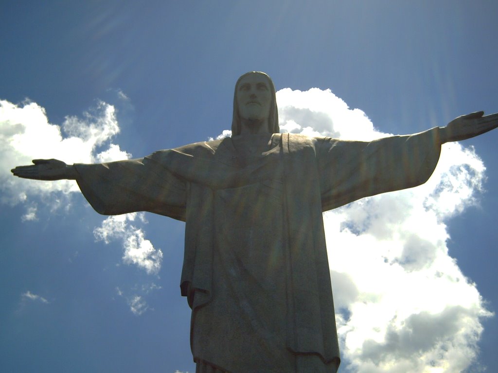 Cristo del Corcovado I by José Pedro Martínez