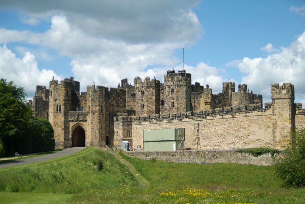 Alnwick Castle, famous film location for Harry Potter movies. by Derek Haden