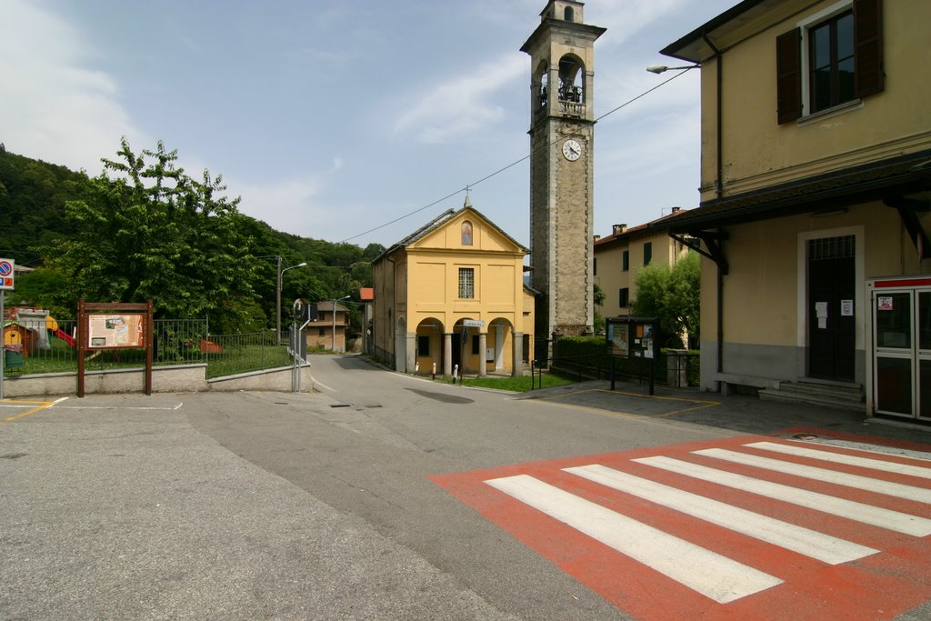 VIGNONE, LA CHIESA by stresa71