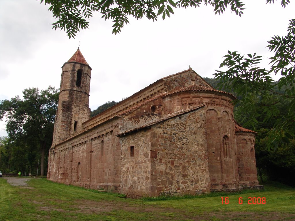 Monasterio benedictino de Sant Joan, Sant Joan les Fonts by markokika