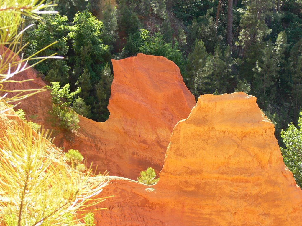 Sentier des Ocres à Roussillon (Vaucluse) by jasonvy7