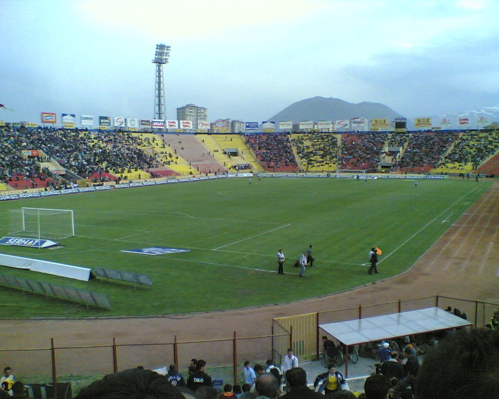 Kayseri Atatürk Stadyumu by tanrıkut