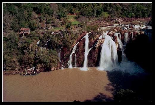 Cascata da Usina, Nova Prata by Flavio Comin