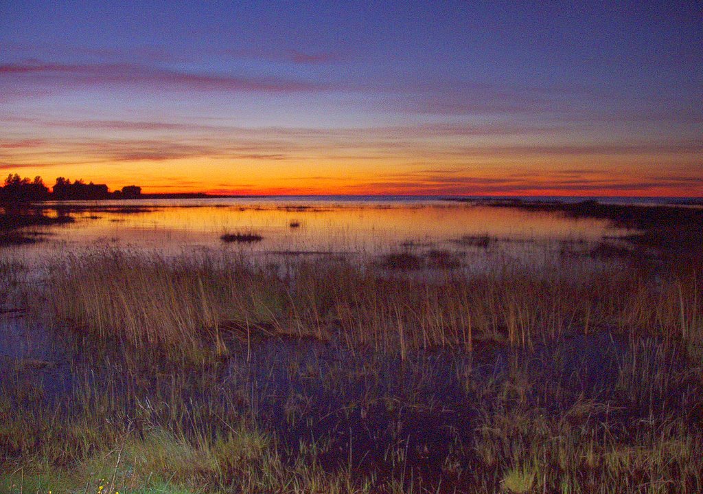 Jälkeen auringonlaskun... by Aarresaari