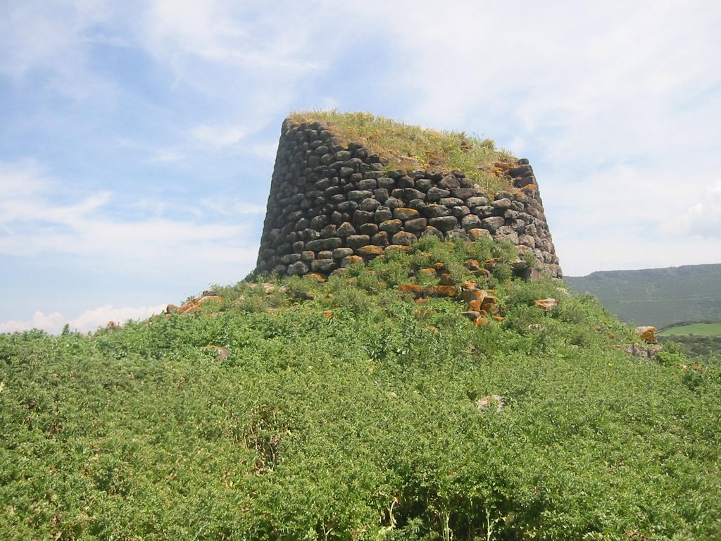 Nuraghe a cono Castelsardo Sardegna Italia by nardino53