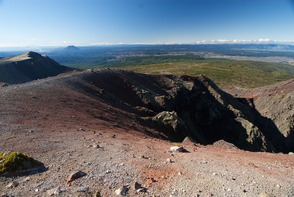 View from the top, Mt Tarawera by Andrew Morten, TravelEssence, Netherlands