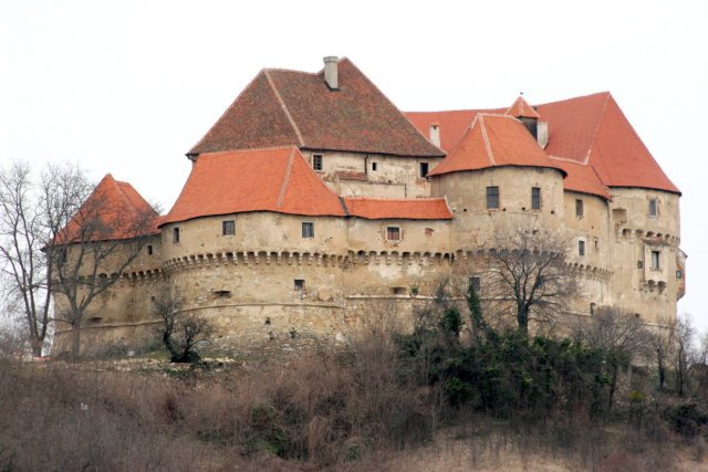 Velki Tábor castle by Gábor Ligeti