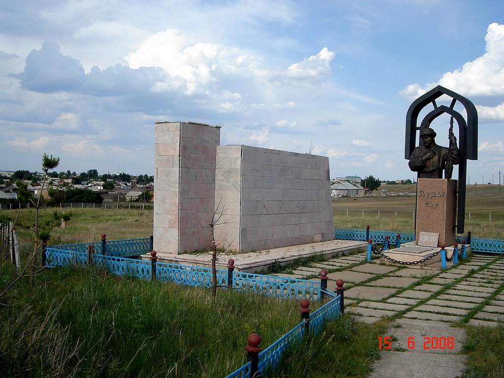 Tomb of famous Kazakh poet & musician Birzhan Sal by Anuar T