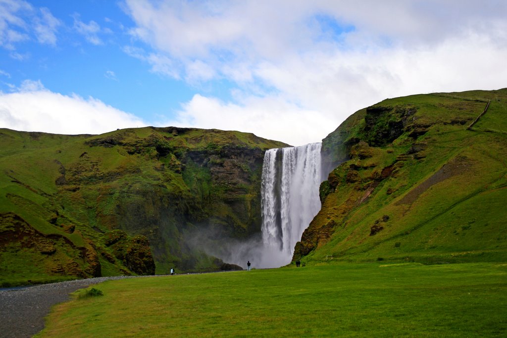 Skogafoss ...c by americatramp