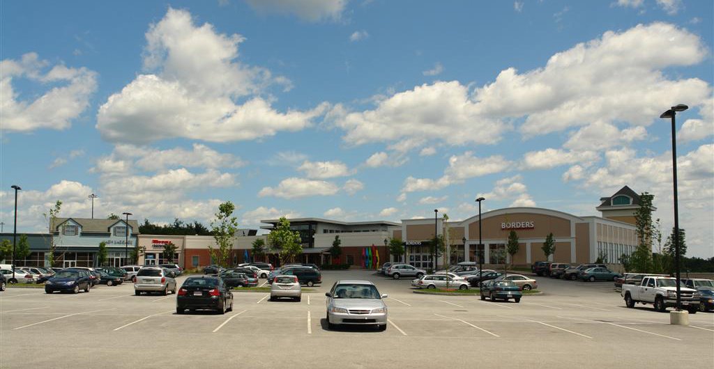 Shops at Wayside Commons - Burlington, MA by John M Sullivan