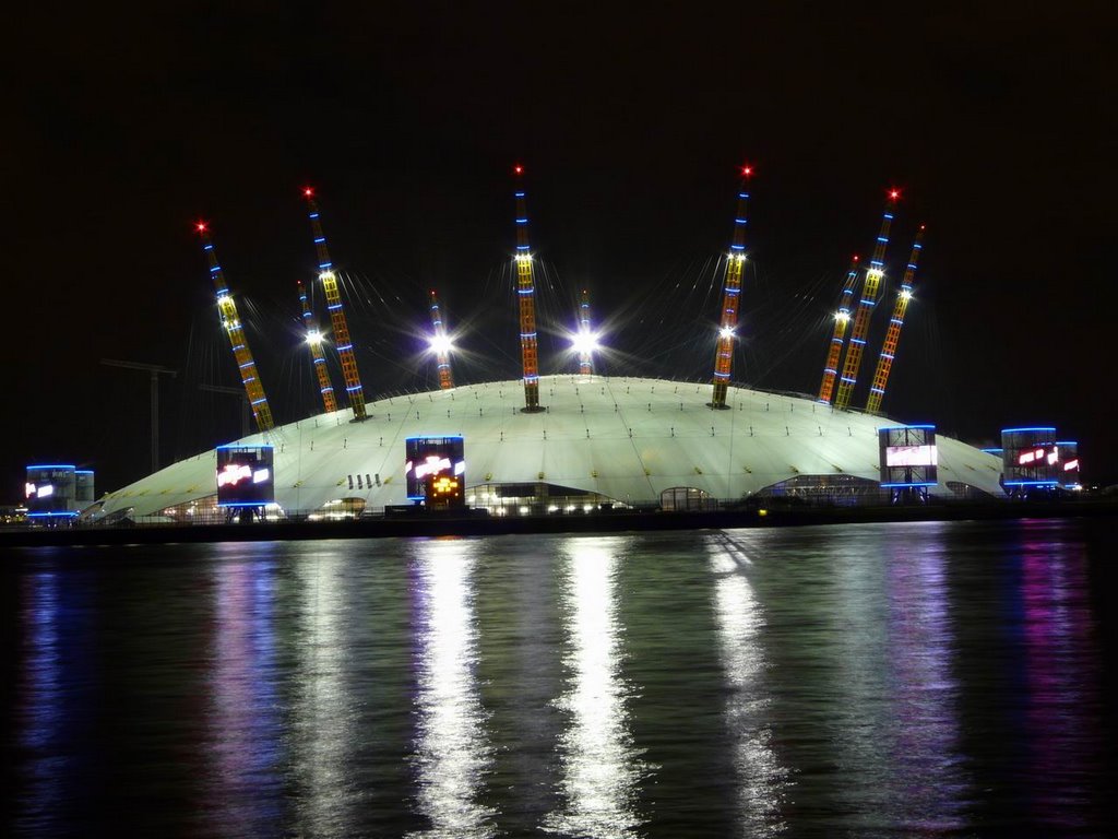 O2 Arena - night by Patrik (SK)(GB)(FIN)