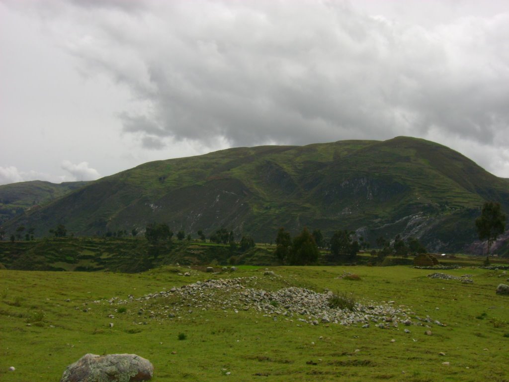 Cerro Pallka by Walter Beteta Pachec…