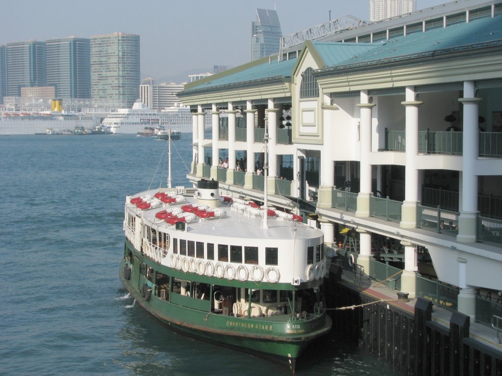 Star Ferry by j y