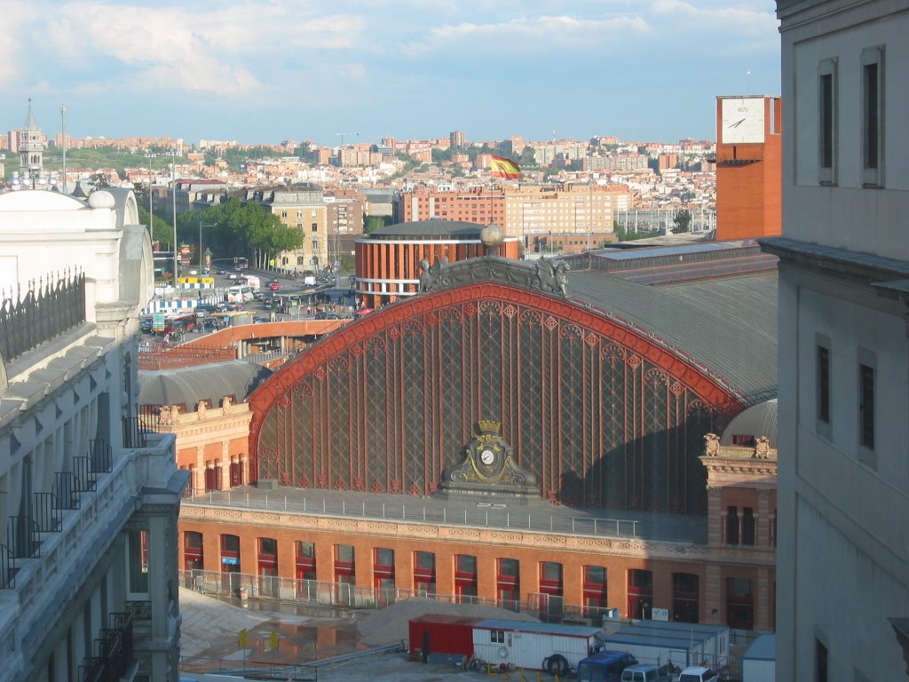 Atocha by andrea zanella