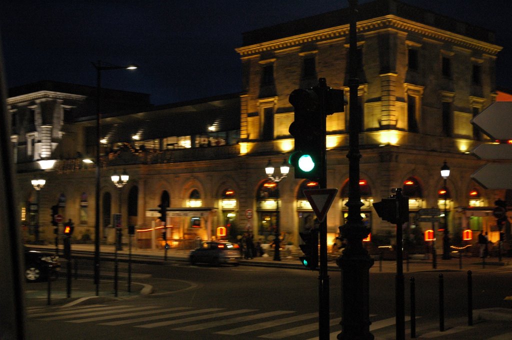 Capucins - Victoire, Bordeaux, France by riri68