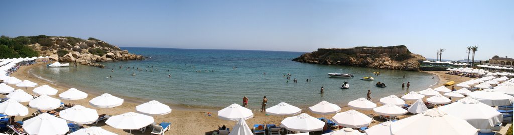 Kyrenia Denizkizi Beach by Tolga Tuna