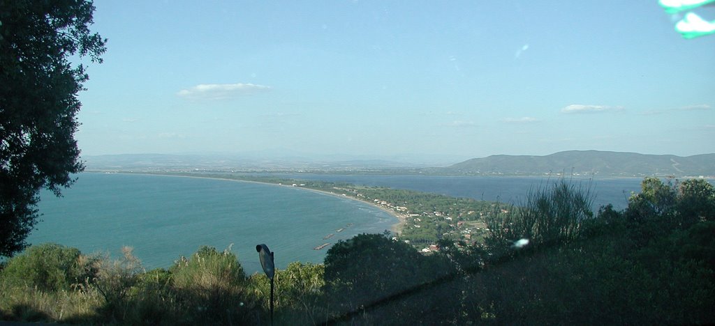 La giannella vista come dall'aereo, dal Pianone by francesco M DANZA