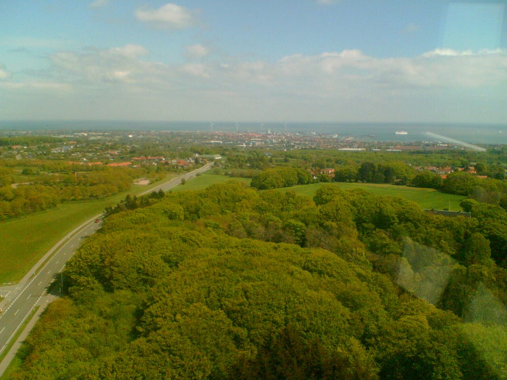 View to the east from Cloostårnet over Frederikshavn by Cadric