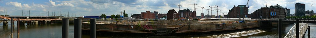 Altstadt, Hamburg, Germany by Boris Heiland